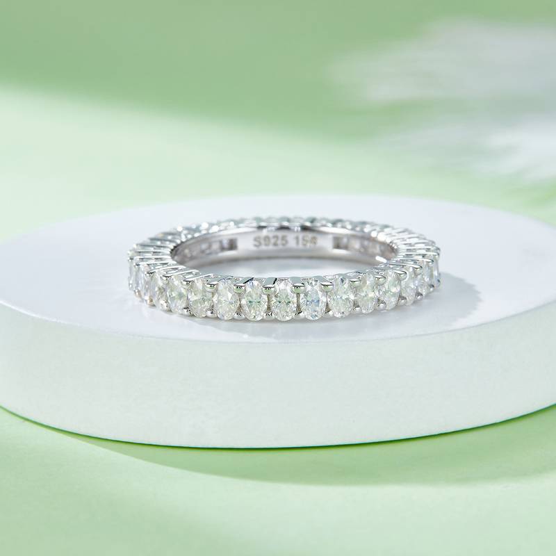 Egg shaped full body lined ring S925 silver plated platinum moissanite diamond women's ring 3.4 carats D-grade